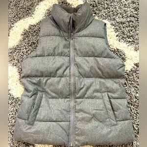 Woman’s Old Navy vest